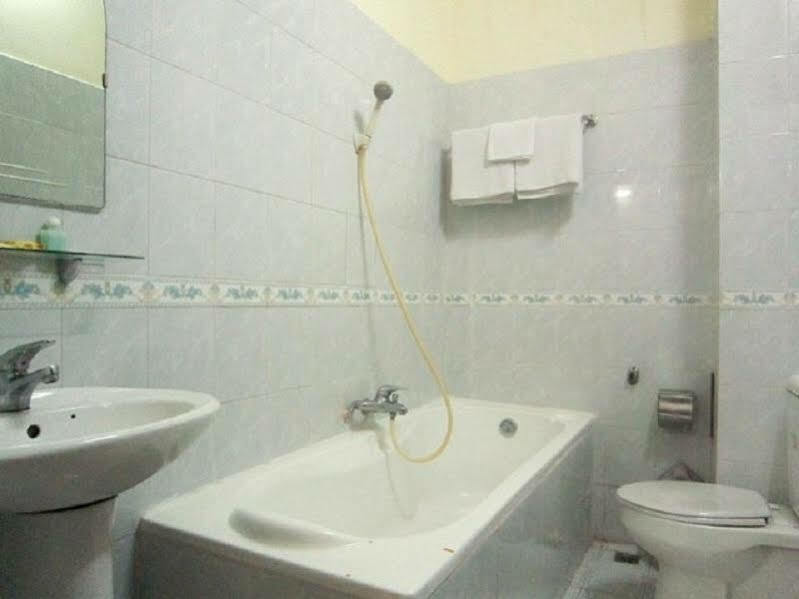 Ha Trang Hotel Ho Chi Minh-stad Buitenkant foto