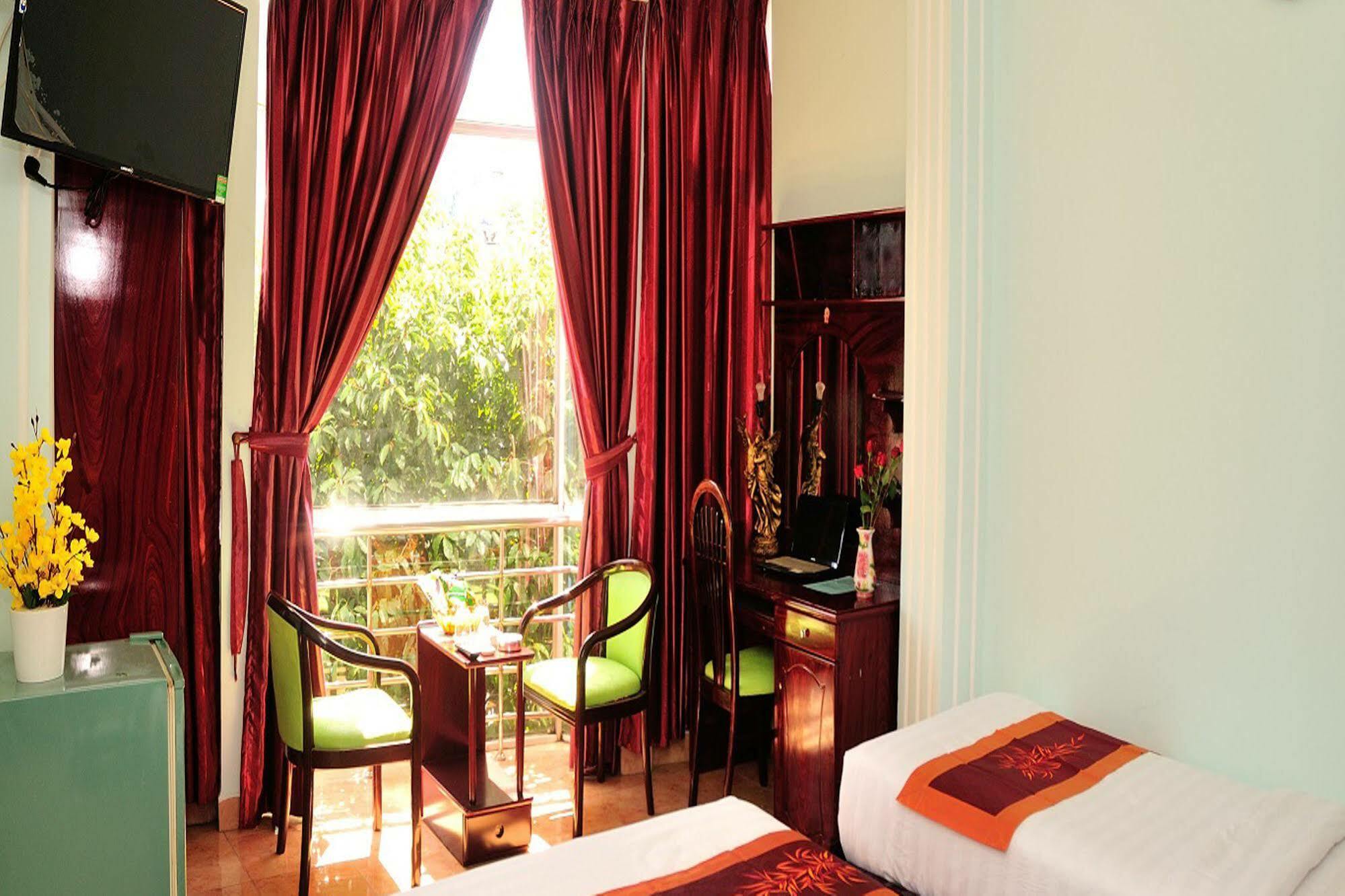 Ha Trang Hotel Ho Chi Minh-stad Buitenkant foto