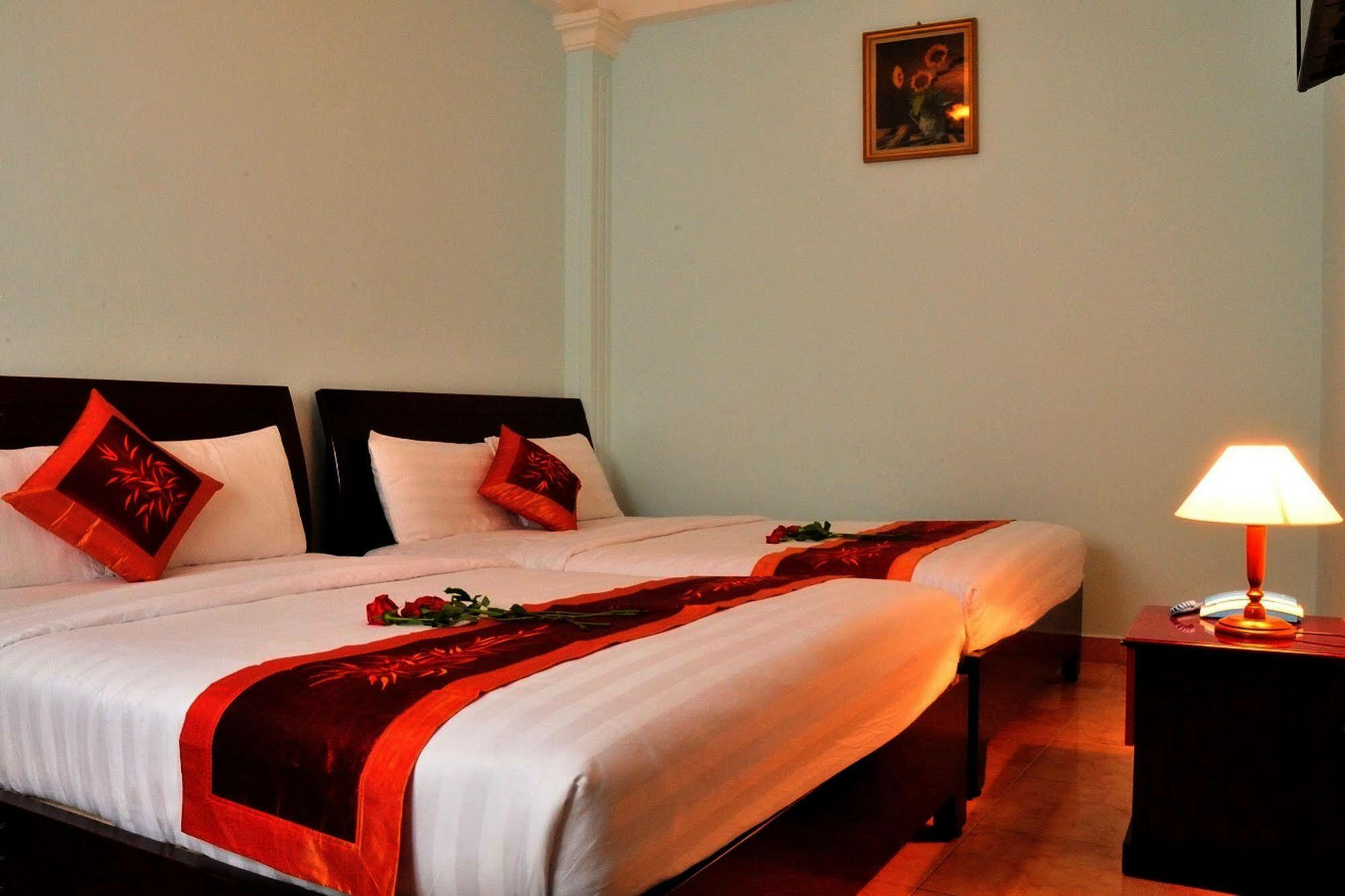 Ha Trang Hotel Ho Chi Minh-stad Buitenkant foto